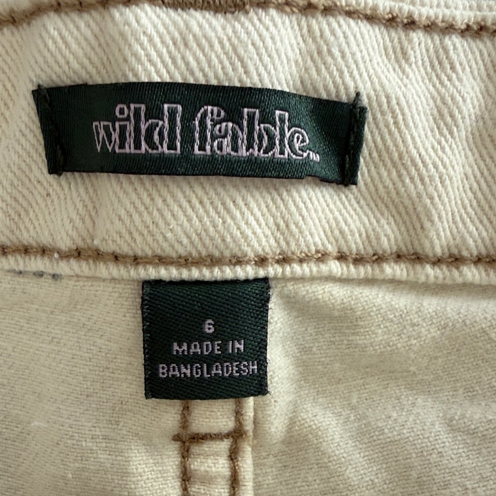 Wild Fable High Waisted Cream Cut Off Shorts Women’s Size 6 - Picture 2 of 7